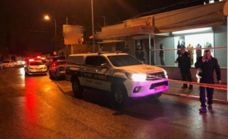 مقتل فلسطيني وإصابة آخرين في حادثين منفصلين داخل الخط الأخضر
