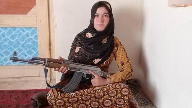 انتقاماً لوالديها.. مراهقة أفغانية تقتل اثنين من قتلة والديها 
