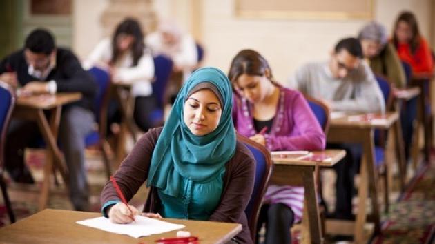 صوت| الإناث في فلسطين يتفوقن على الذكور  في التعليم
