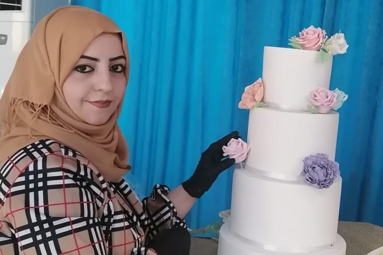 النجاح حليف اللواتي يعملن بجرأة.. هكذا توظف شابات عراقيات وقت الفراغ لكسب الرزق
