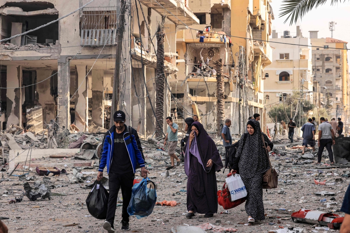 في غزة الموت والولادة مأساة.. قصص من قلب القطاع المحاصر
