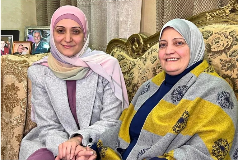 أسيرتان محررتان: لا خطوط حمراء في تعامل الاحتلال مع الأسيرات
