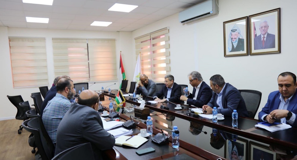 وزارة المالية تبحث سبل التعاون مع إئتلاف "أمان"
