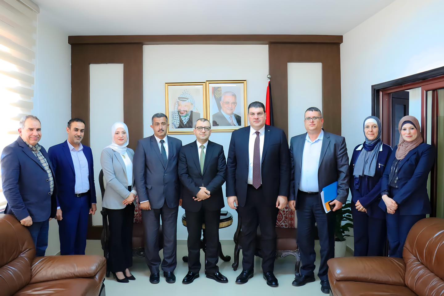 "النقل" و"جودة البيئة" تبحثان تعزيز التحول نحو النقل النظيف
