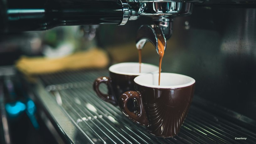 شرب القهوة وسرطان الأمعاء.. دراسة تكشف نتائج غير متوقعة
