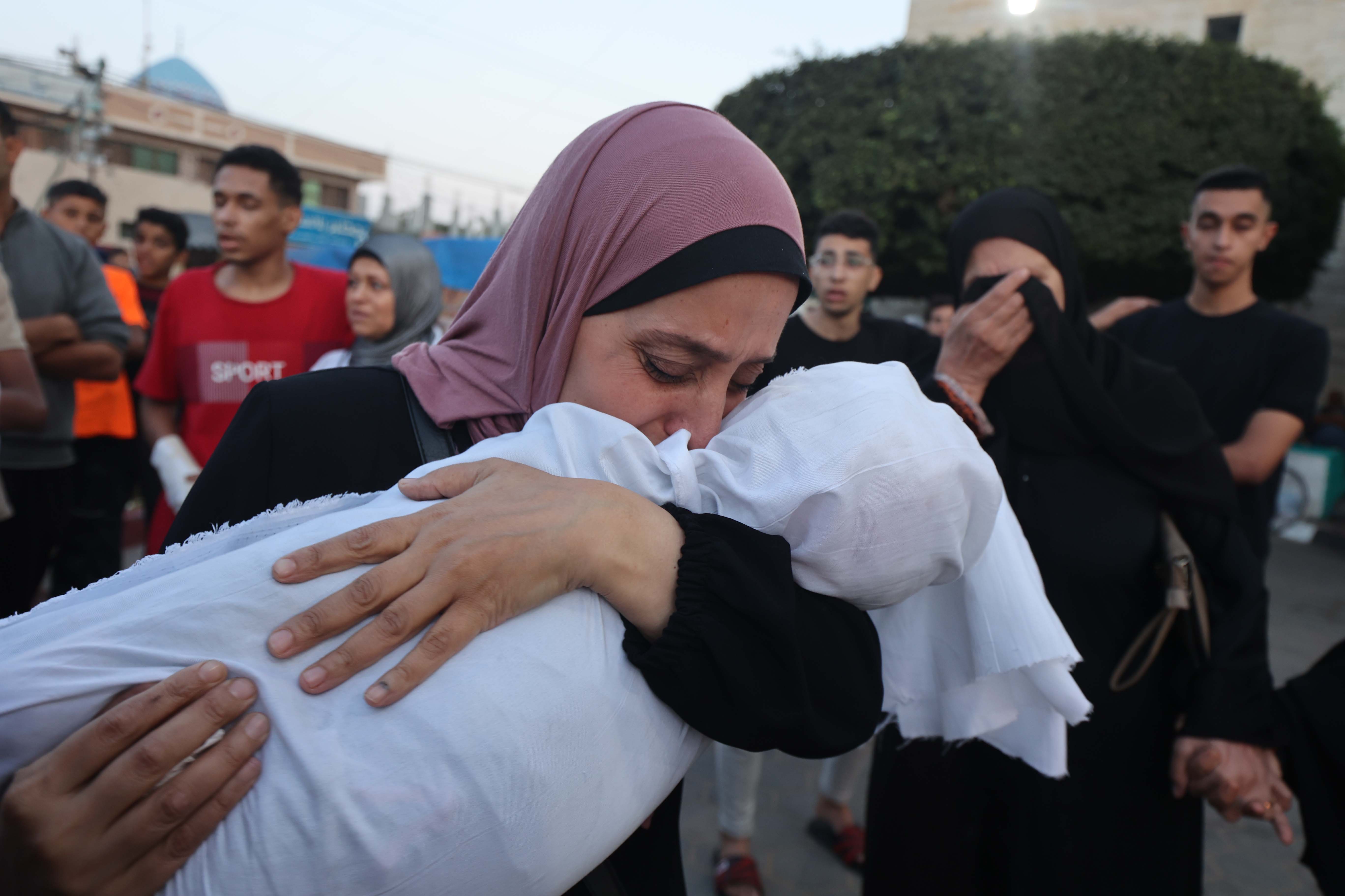 "الأونروا": إسرائيل تقتل طفلا في قطاع غزة كل ساعة

