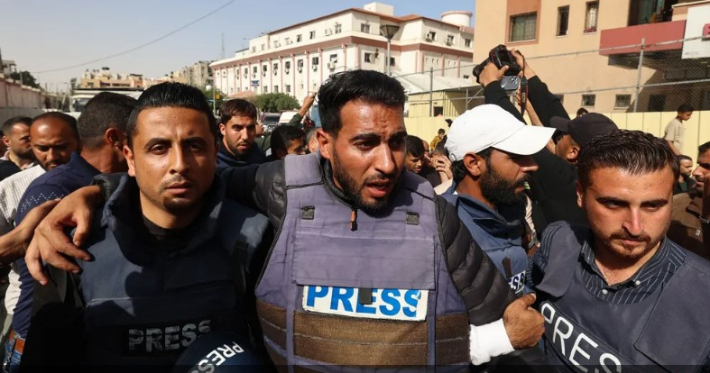 بيان من كبرى وكالات الإعلام: قلقون بشأن صحفيينا في غزة
