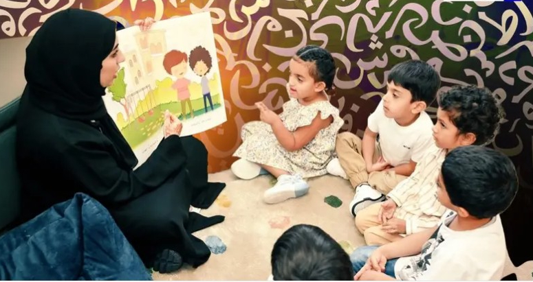 إلزاماً.. 240 دقيقة أسبوعياً لتعليم الأطفال اللغة العربية في أبوظبي

