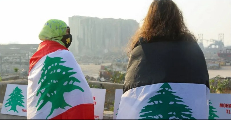 المرأة اللبنانية طائر فينيق.. عاشت تحديات الحرب قُتلت وعُنّفت ثم انتفضت على الأزمات في انتظار تشريعات تنصفها
