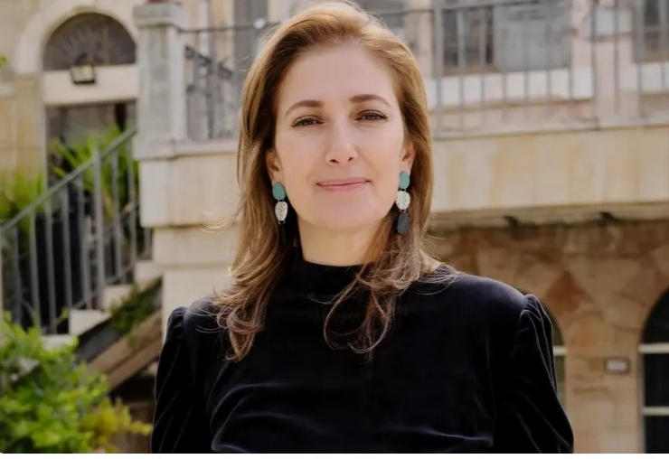 جائزتان لـ"شكرا لأنك تحلم معنا" للفلسطينية ليلى عباس على هامش مهرجان كان

