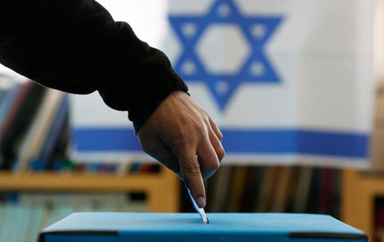 فتح مراكز اقتراع انتخابات الكنيست الإسرائيلي الـ 25
