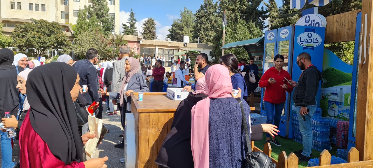 شركتا المشروبات الوطنية كوكاكولا/كابي وكانديا ترعيان أنشطة جمعية حماية المستهلك  

