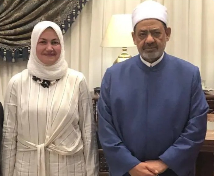 "أمانة ثقيلة".. أول مستشارة للأزهر تروي تفاصيل تعيينها

