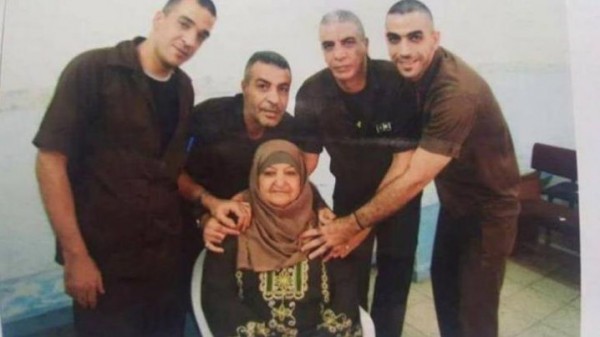  بيت أم ناصر أبو حميد.. مائة وعشرة أعوام في سجون الاحتلال
