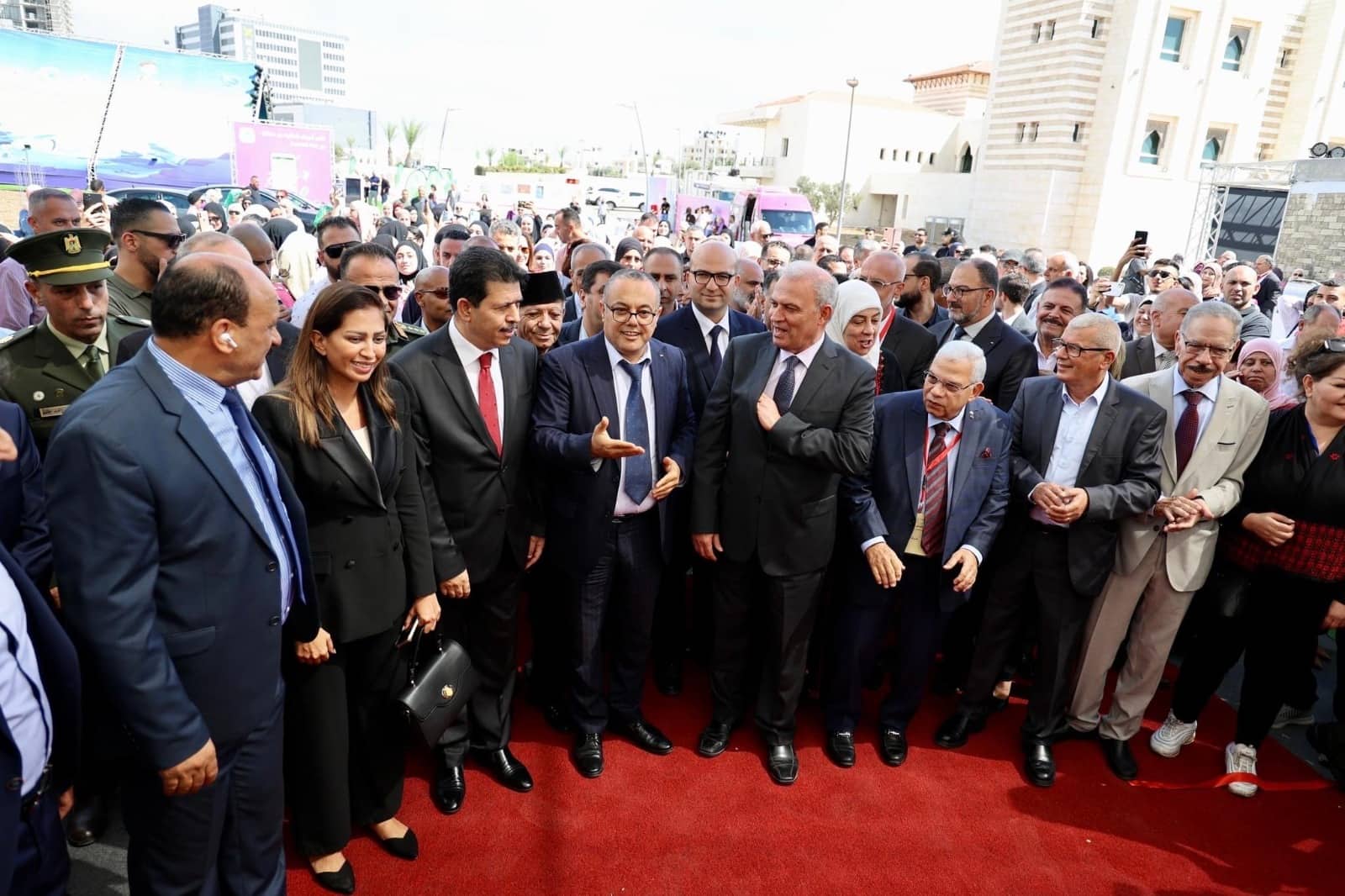 بنك فلسطين يساهم في دعم فعاليات معرض فلسطين الدولي للكتاب 2022

