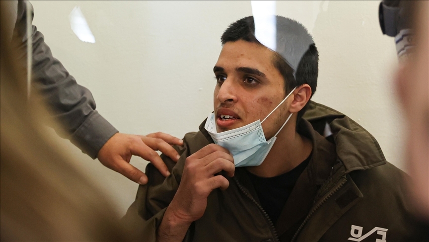 يعاني آثارًا نفسية عميقة.. النجاح بإدخال طبيب نفسي فلسطيني للأسير أحمد مناصرة
