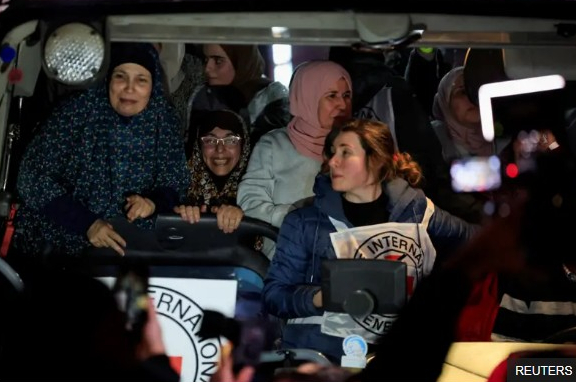 المنظمات الاهلية:نبارك تحرير كوكبة من الاسيرات والاسرى ونطالب بحماية الأسرى في سجون الاحتلال 

