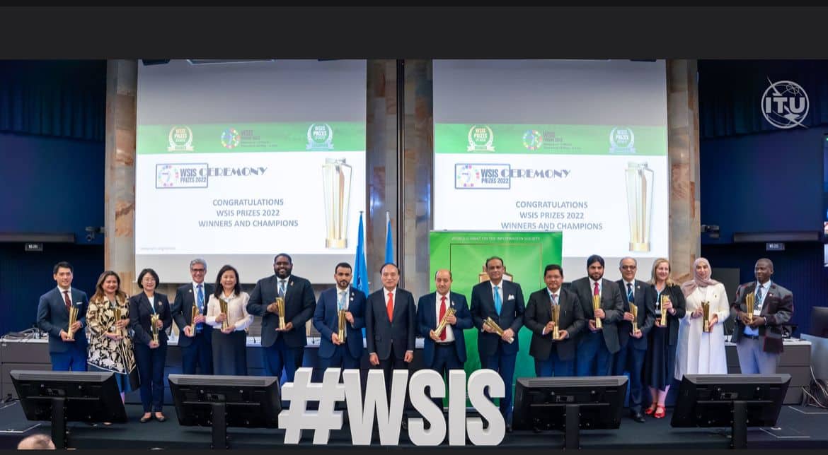  ديوان الموظفين العام يحصل على المركز الأول على مستوى العالم بجائزة القمة العالمية لمجتمع المعلومات WSIS عن مشروع التوظيف الإلكتروني

