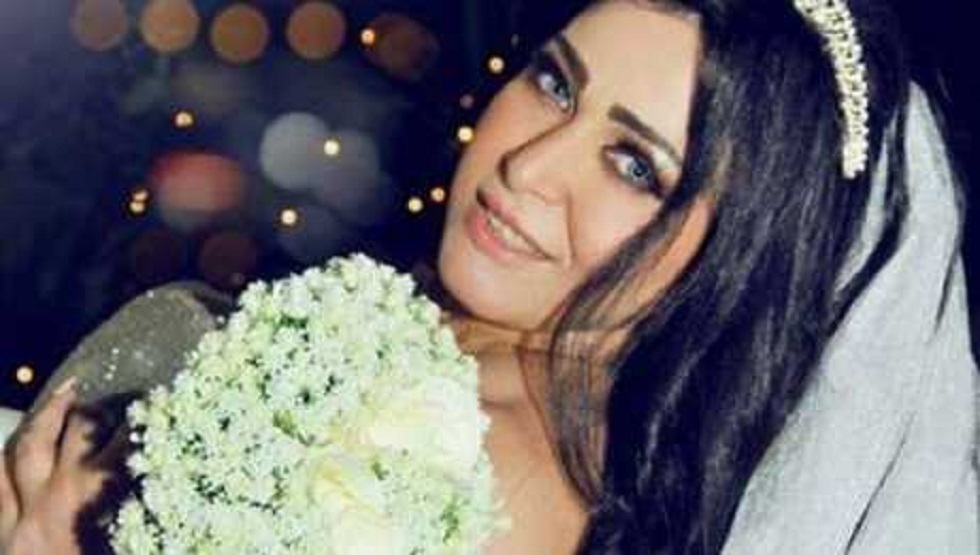 فنانة مصرية شهيرة تقتل زوجها عقب ضربها.. وتعترف "ساعة شيطان"

