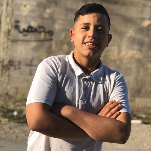 استشهاد شاب وإصابة واعتقال آخرين خلال اقتحام الاحتلال مخيم عقبة جبر بأريحا
