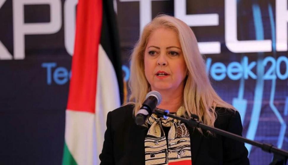 د. خيرية رصاص تدعو للانخراط بمبادرة تمكين طلبة غزة من استكمال تعليمهم الجامعي
