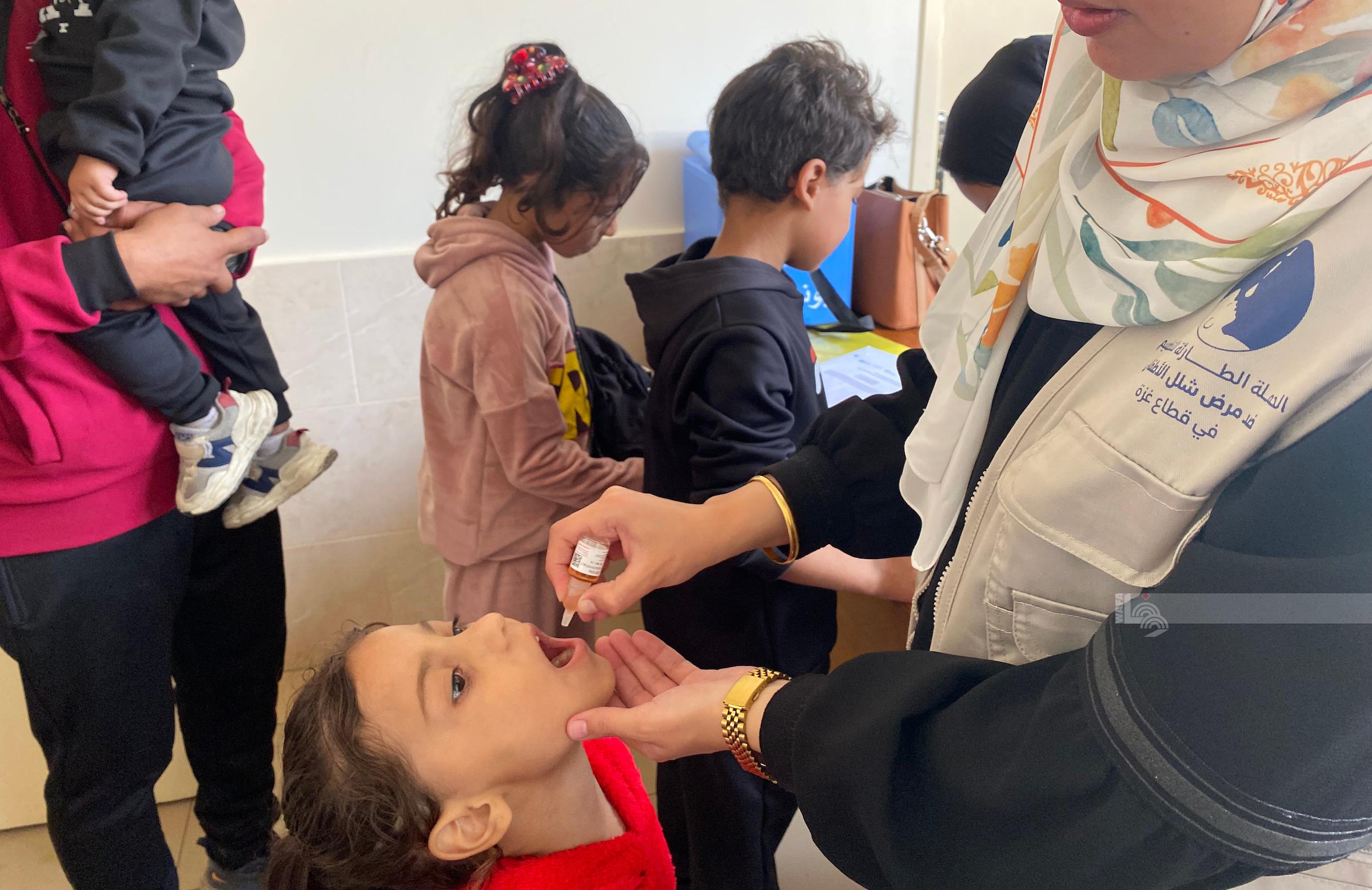 الصحة: تمديد الحملة الطارئة للتطعيم ضد مرض شلل الأطفال في مدينة غزة ليوم إضافي في 4 مراكز

