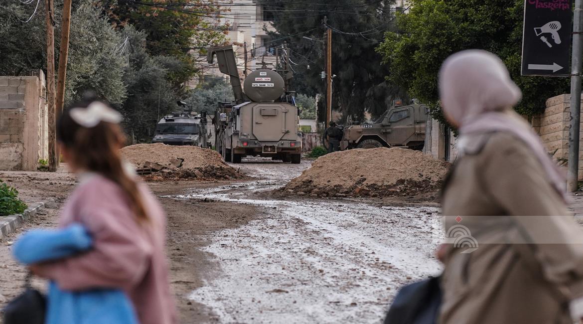 الاحتلال يواصل عدوانه على مدينة طولكرم ومخيميها لليوم الـ22 على التوالي
