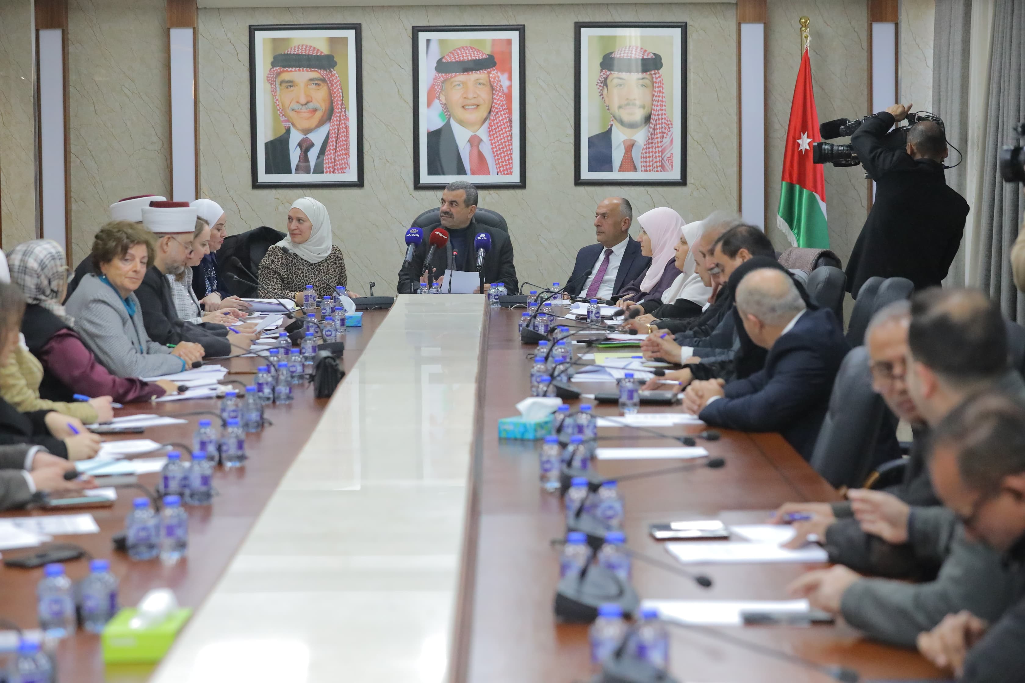 النيابية المشتركة : أهمية دعم الجهود لتعزيز مكانة المرأة الأردنية
