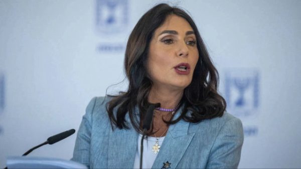 دعوى قضائية ضد وزيرة إسرائيلية تعتزم زيارة المغرب
