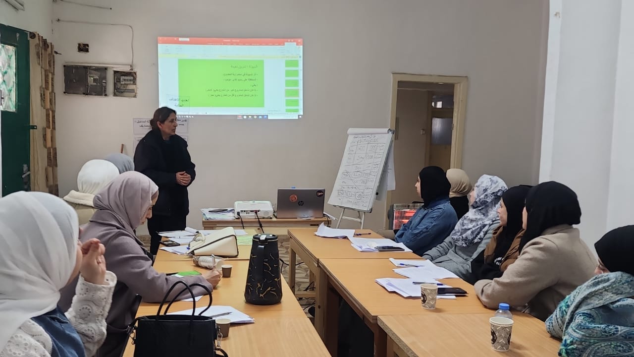 جمعية أصالة تختتم تدريباً متخصصاً في التثقيف المالي لـ80 شابة فلسطينية 


