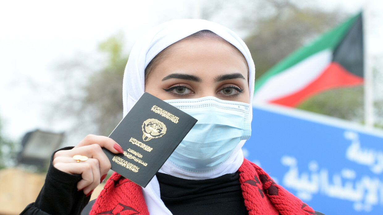 بمرسوم حكومي.. الكويت تسحب الجنسية من أكثر من 4 آلاف امرأة
