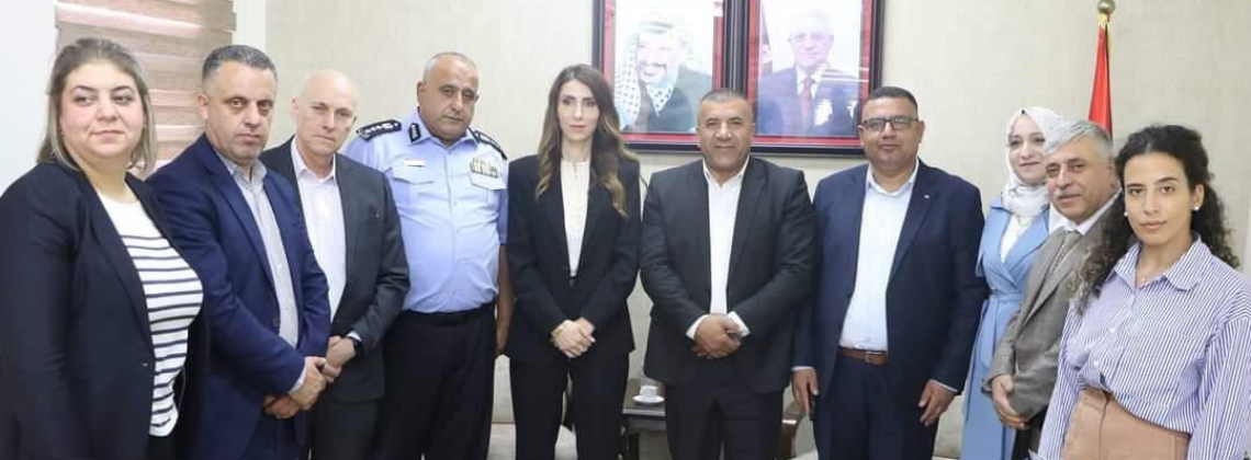 وزيرة العمل العطاري تقوم بجولة في محافظة الخليل تهدف لتقديم الدعم والإسناد لقطاع العمل والعمال 
