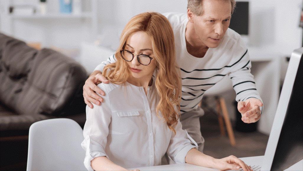 حقوق إنسانية أنكرها الرجال وناضلت من أجلها النساء
