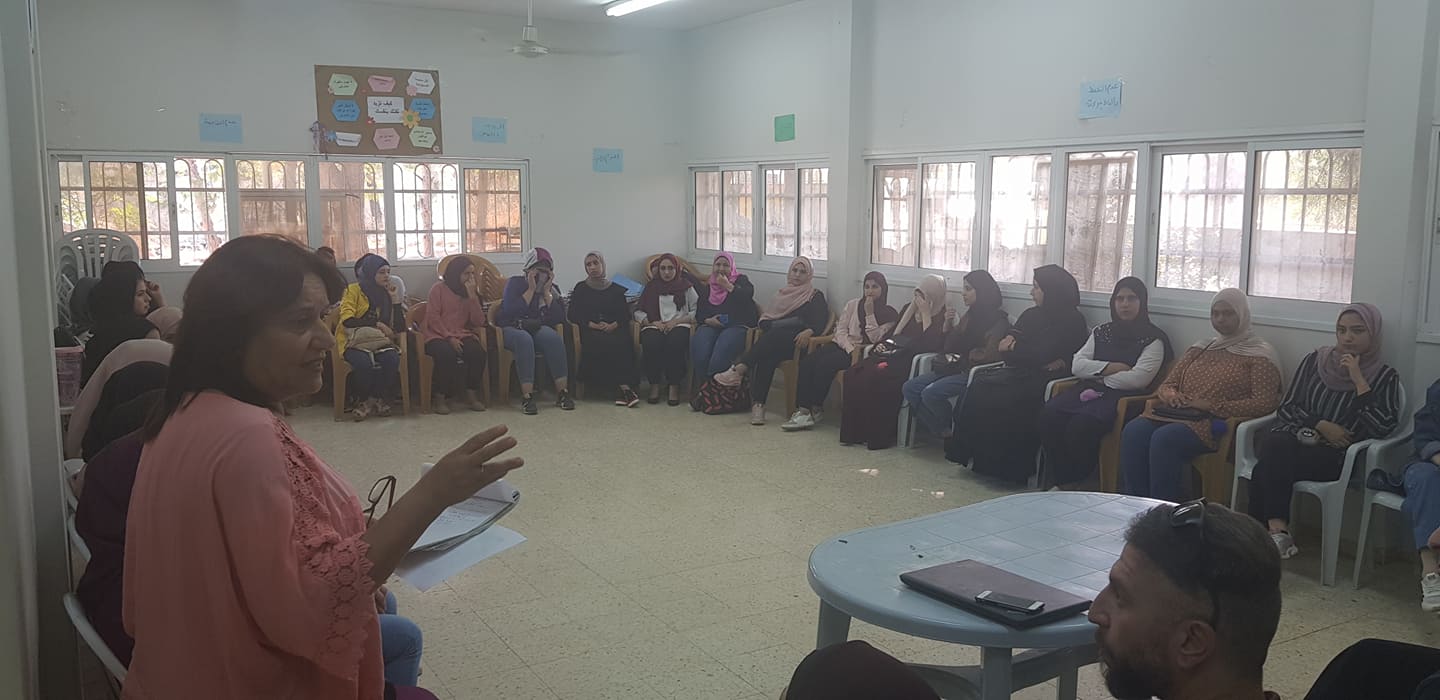 جنين: مركز "رعاية الفتيات" و"مشروع نجاحها" ينظمان ورشة عمل اعداد مشاريع ريادية زراعية
