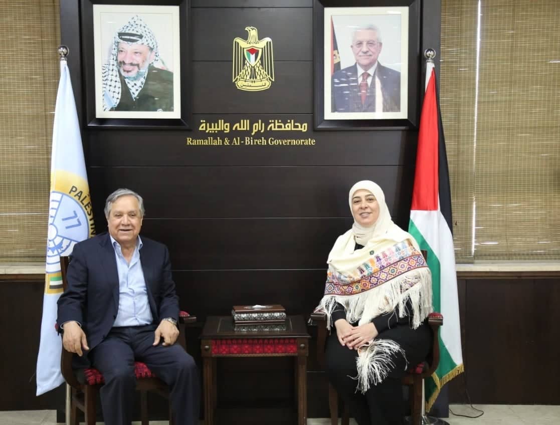 البنك الوطني ومحافظة رام الله والبيرة يوقعان اتفاقية لتمويل منح لطالبات جامعيات
