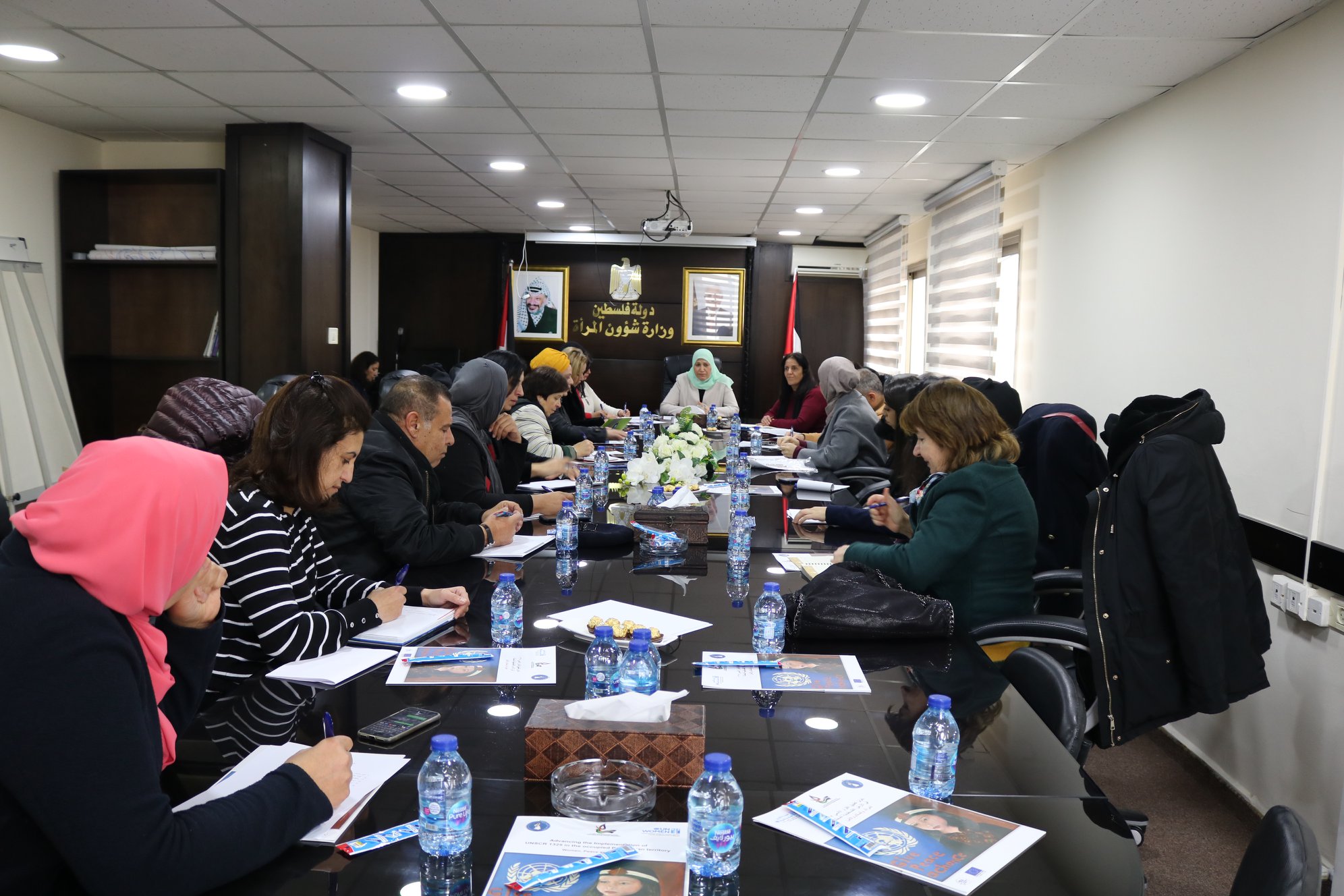 اللجنة الوطنية العليا لتطبيق القرار 1325 تطالب بحماية المرأة الفلسطينية
