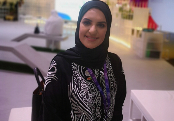 أول مهندسة طيران إماراتية: المرأة حققت إنجازات نوعية
