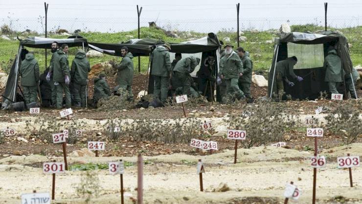 أول مرة.. الاحتلال يحدد أسماء وأماكن دفن 123 من جثامين الشهداء المحتجزة
