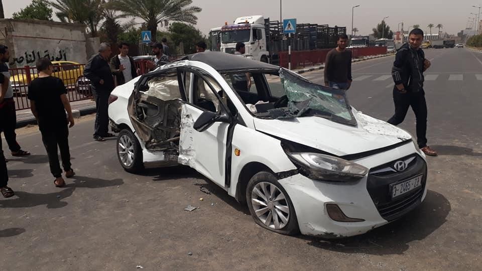 وفاة سيدة وإصابة طفلتها بحادث سير في شارع الجلاء بمدينة غزة

