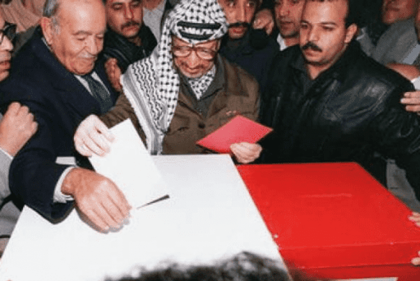 24 عاما على أول انتخابات رئاسية وتشريعية فلسطينية
