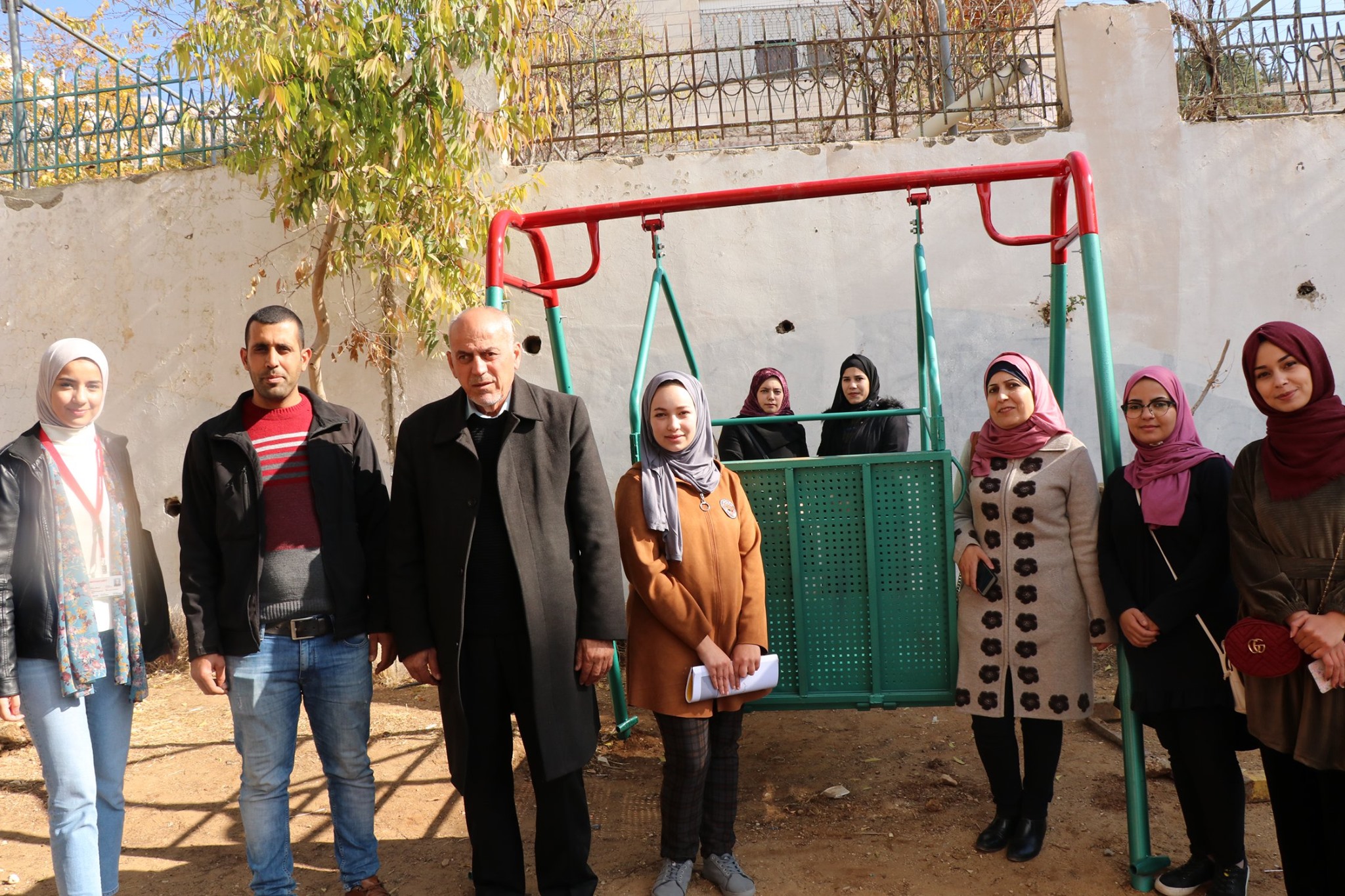 مؤسسة أكشن إيد- فلسطين تدعم الشباب الفلسطيني لخدمة الأشخاص ذوي الإعاقة في اليوم العالمي الخاص بهم
