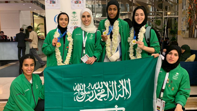 رهف فتاة سعودية تتألق في الفنون القتالية
