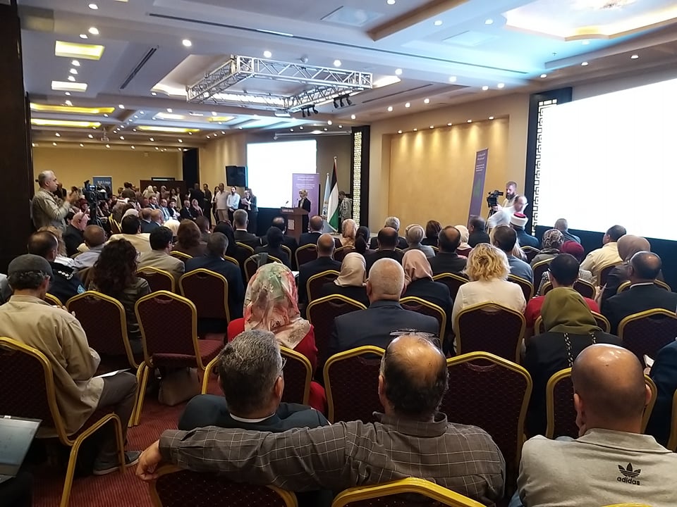 صوت| جهاز الإحصاء: انخفاض مؤشرات العنف بين أوساط المجتمع الفلسطيني
