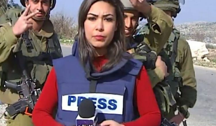 نقابة الصحفيين تُحيي الصحفيات في اليوم الوطني للمرأة الفلسطينية
