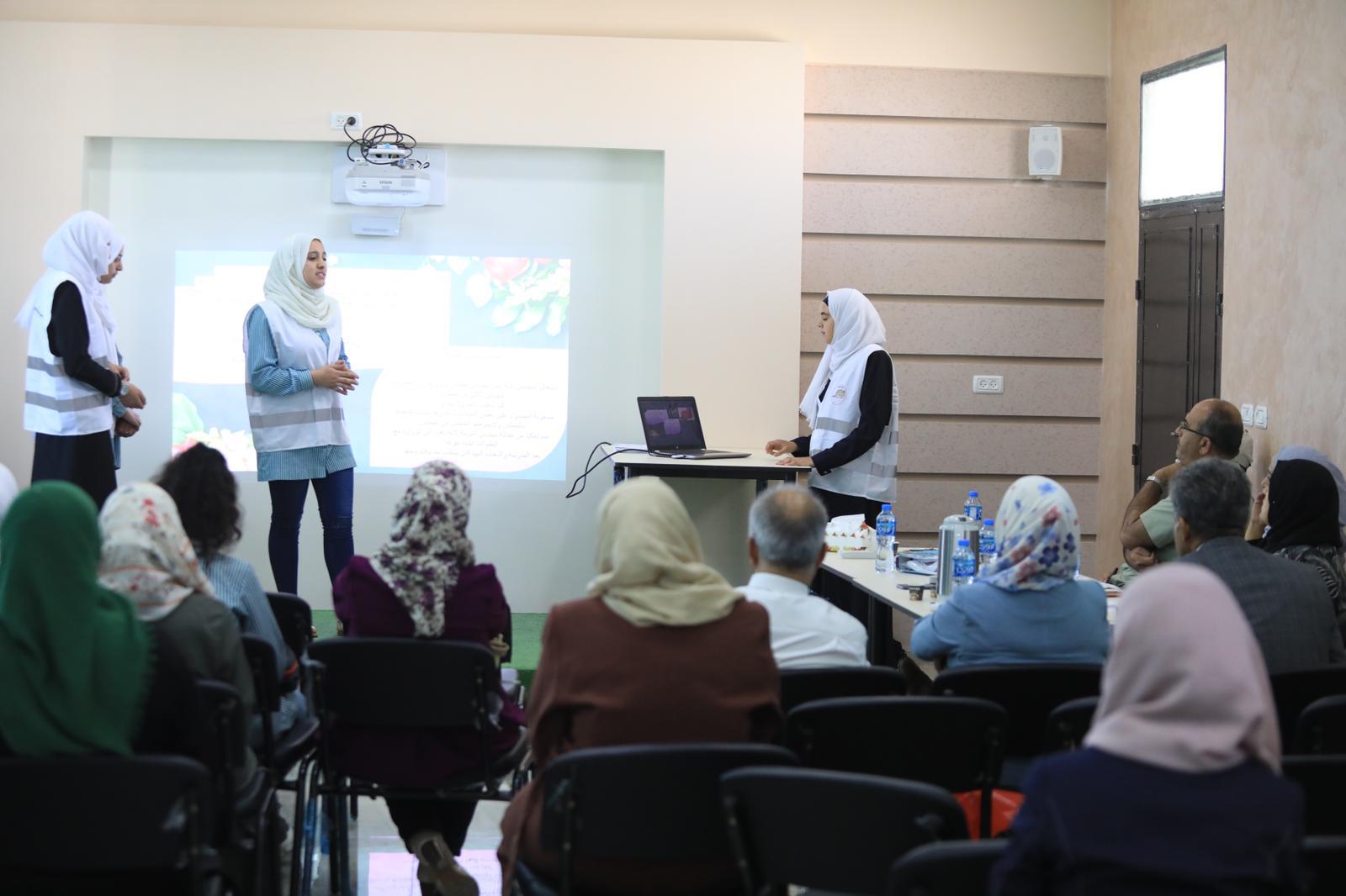 التربية و"إبداع المعلم" و"أمان" يختتمون تحكيم أندية النزاهة
