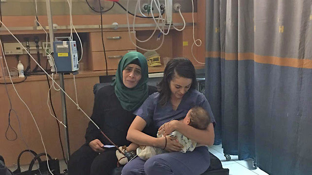 Palestinian Baby Nursed by Jewish Nurse after Mother Seriously Injured