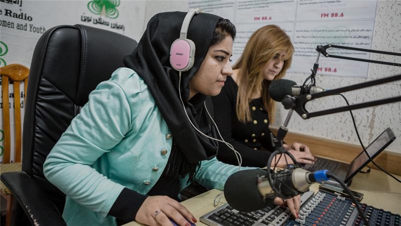 Syrian and Iraqi women start refugee radio