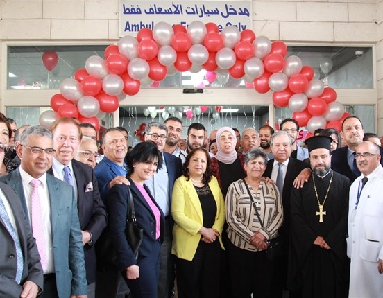 وزيرة الصحة تفتتح قسم الطوارئ بمجمع فلسطين الطبي بعد ترميمه