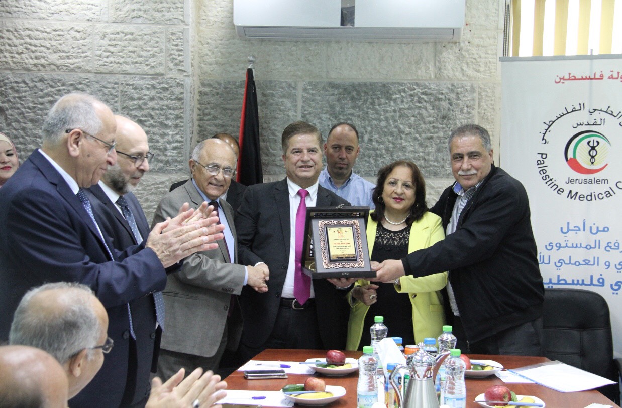 وزيرة الصحة تترأس أول اجتماعٍ لها كرئيس للمجلس الطبي الفلسطيني