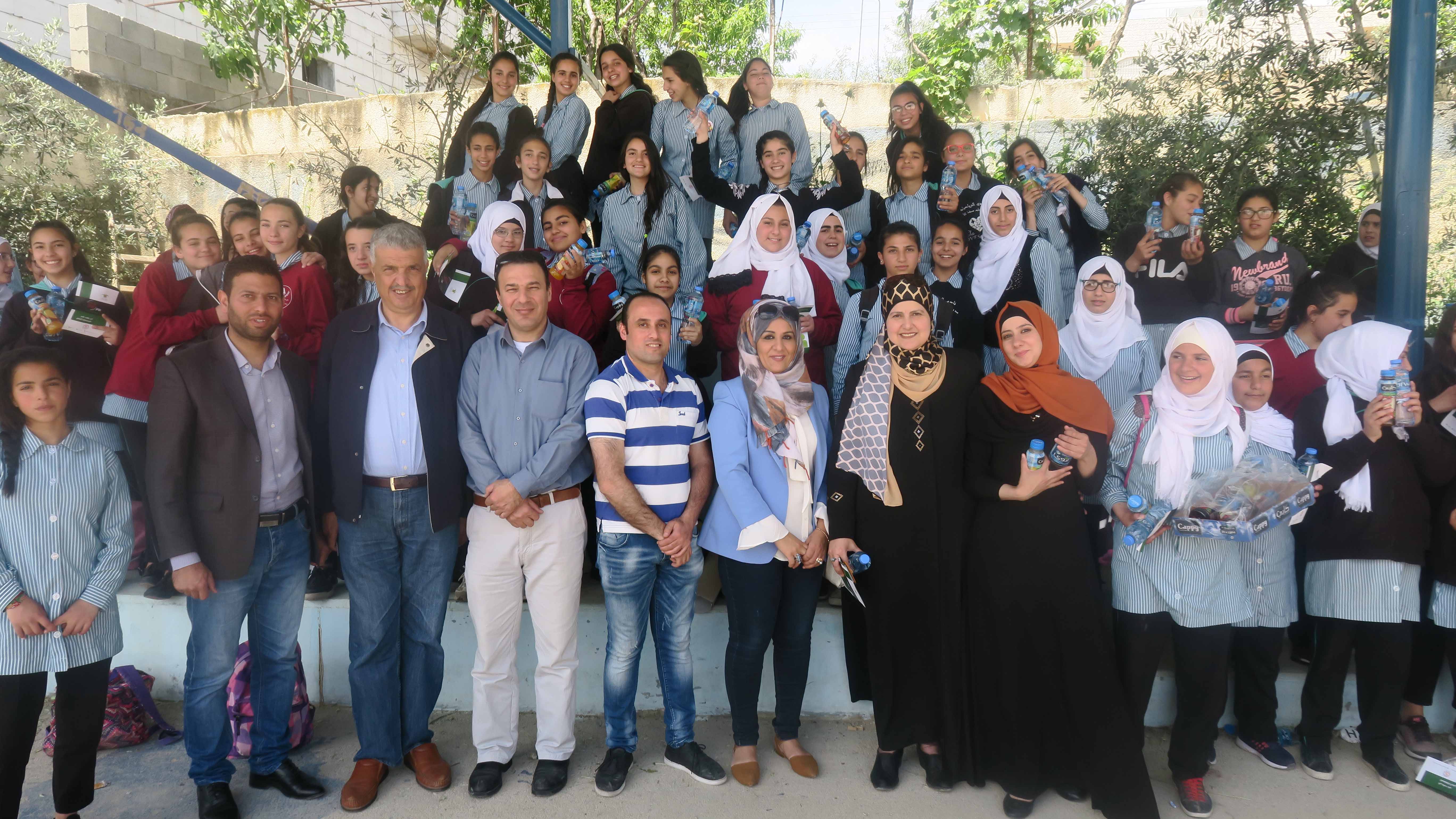 ائتلاف حماية المستهلك تختتم مبادرة "منا وإلنا" في 18 مدرسة بدعم من المشروبات الوطنية والطيف